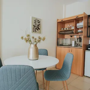  Apartment In The Heart Of Greece